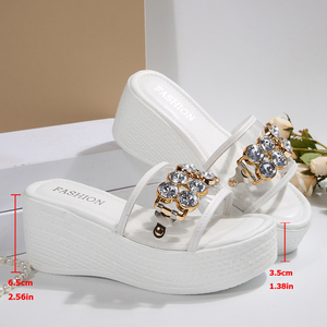 Sandalias de Plataforma con Cadena de Diamantes de Imitación, Estilo Veraniego, Ligeras, con Punta Abierta, Transpirables, con Tira Transparente y Suela de Goma - Product Image 6