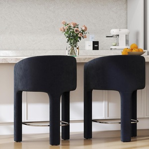 Tabourets de bar modernes de hauteur comptoir 26\" H, <span class=keywords><strong>design</strong></span> baril, tabourets de bar rembourrés pour comptoir de <span class=keywords><strong>cuisine</strong></span>, dossier en velours noir, accoudoirs - Product Image 3