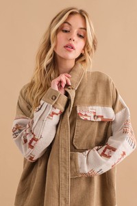 <span class=keywords><strong>Giacca</strong></span> Personalizzata da Donna 2025 con Motivo Azteco in Velluto a Coste Patchwork con Maniche Lunghe <span class=keywords><strong>Rosa</strong></span> e Kaki per Primavera e Autunno - Product Image 5