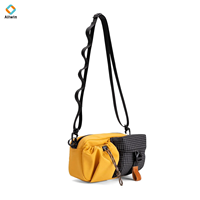 Sac banane tendance en nylon à blocs de couleur avec double compartiment, poche à cordon et à boucle, et sangle réglable