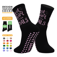 Chaussettes antidérapantes en silicone pour enfants, vente chaude, pour le sport décontracté, chaussettes de sport pour enfants, chaussettes antidérapantes en coton avec lettres personnalisées