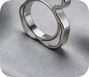 Anillo de Acero Inoxidable para Mujer con Diseño de Oso, Joyería de Moda, Regalo, Anillo de Dedo con Cristal, Oso Hueco - Product Image 3