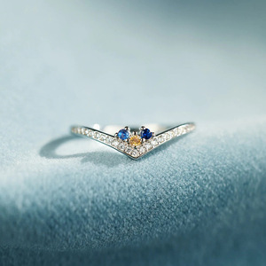 Anello Geometrico Colorato con Micro Pavé di Zirconi per Donne, Gioiello Delicato per Uso Quotidiano - Product Image 5
