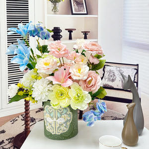 Disposizione floreale in stile secchio e giardino artificiale colorato fatto a mano per feste e regali di nozze - Product Image 5