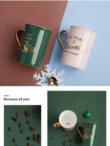taza con asa dorada y cuchara con tapa - Product Image 4