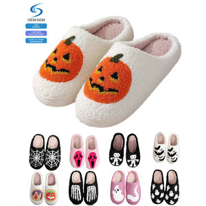Pantoufles pour hommes et femmes Halloween Fantôme Citrouille Peluche Drôle Hiver Couples Intérieur Maison Flush Chaud Zapatillas Pantufas Pantoufles - Product Image 1