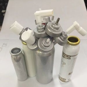 Machine de remplissage d'aérosols semi-automatique à dose mesurée avec pompe pneumatique pour applications alimentaires - Product Image 5