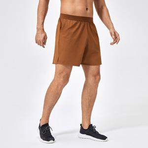 Pantaloncini Sportivi Estivi in Spandex/Poliestere Leggeri con Elastico in Vita Impermeabili Antivento ad Asciugatura Rapida Vestibilità Comoda Tinta Unita da Uomo - Product Image 4