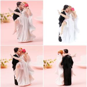 ตุ๊กตาเรซิ่นเจ้าบ่าวเจ้าสาวตลกๆ สำหรับตกแต่ง<span class=keywords><strong>เค้ก</strong></span>งานแต่งงาน พร้อมฐานตั้งสำหรับตกแต่งงานปาร์ตี้คุณนายคุณนาย - Product Image 3