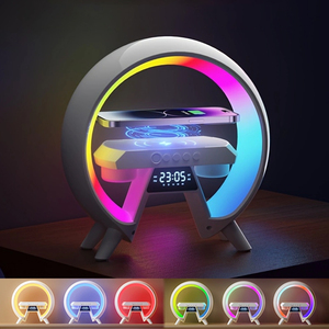 Sáng Tạo 4-Trong-1 Đồng Hồ Báo Thức Sạc Không Dây Với Loa Bt FM <span class=keywords><strong>Radio</strong></span> Đồng Hồ Sạc Điện Thoại Không Dây Đầy Màu Sắc Ánh Sáng Ban Đêm Loa - Product Image 2
