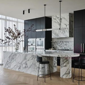 Îlot de cuisine et panneaux muraux en marbre blanc Arabescato de luxe pour la décoration intérieure de villas haut de gamme - Product Image 1
