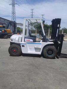 Montacargas <span class=keywords><strong>TCM</strong></span> FD <span class=keywords><strong>70</strong></span> Usado con Horquilla Larga en Venta - Product Image 2
