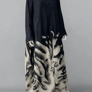 เสื้อผ้าแฟชั่นใหม่อาบายามุสลิมพร้อมผ้าโปร่งด้านเดียวสำหรับฤดูร้อนตลาดตะวันออกกลาง - Product Image 1