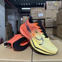Sepatu Olahraga Unisex Gradasi Warna, Bahan Mesh Bernapas, Sol Empuk, Anti Selip, Cocok untuk Jogging di Jalan