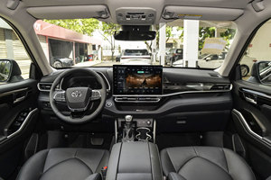 Toyota Highlander Hybride d'occasion 35MPG E-CVT 4x4 Multi-Terrain <span class=keywords><strong>Select</strong></span> 5 places Performance - Product Image 4