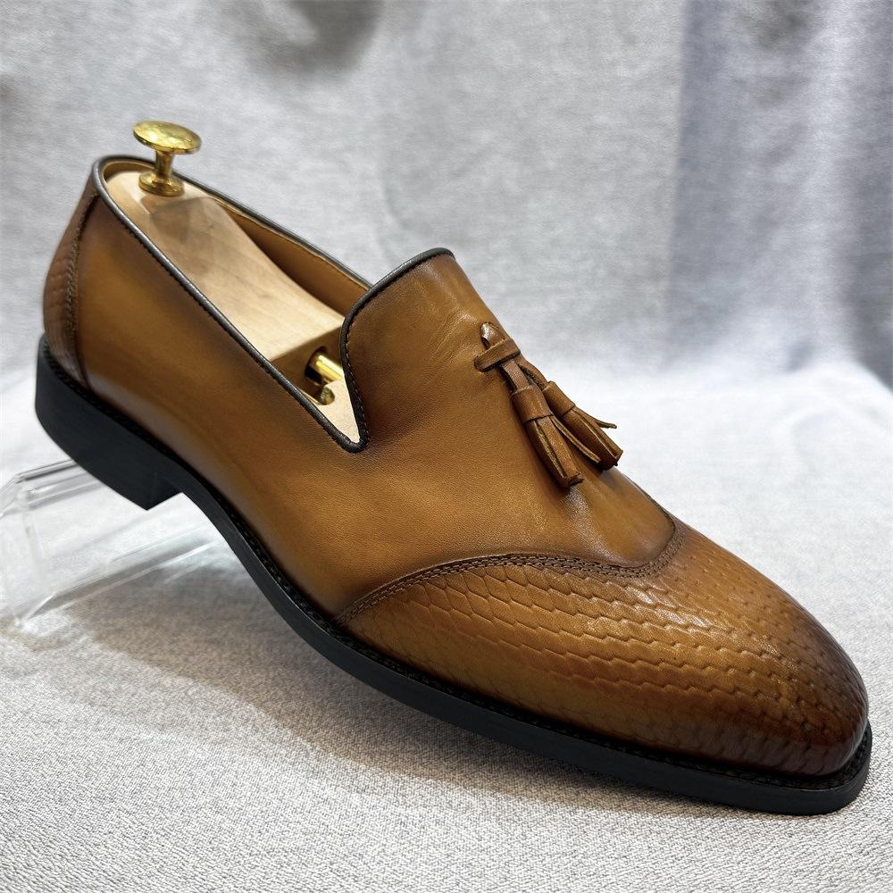 สีน้ำตาล