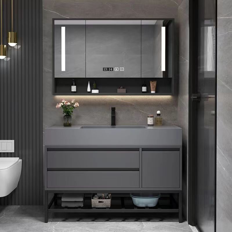 Grey scuro