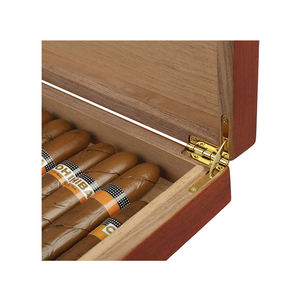 Humidor de Viaje de Cedro Español con Acabado Lacado Ecológico de Lujo, Grabado Láser Personalizado con Logotipo, Venta al Por Mayor OEM DS - Product Image 4
