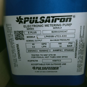 プルサトロンシリーズE PLUSメータリングポンプ-0.13-25 GPH、30-300 PSI、4-20mAコントロール、水処理 - Product Image 6