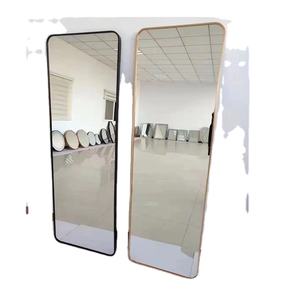 <span class=keywords><strong>Fenzi</strong></span> Miroir Feuille De Verre Peinture Double Revêtement Extra Clair Argent Salon Décoratif Encadré Laiton Prix Usine 2mm-6mm Rond - Product Image 4