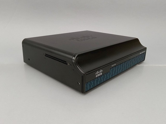 CISCO1941-K9 2-Port 2 EHWIC Slots Gigabit Ethernet Router IP Base