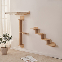 Grand Arbre à Chat de Luxe au Style Épuré, Étagères pour Chats en Bois, Maison de Jeu pour Animaux avec Griffoirs Muraux, Marches et Jouets Interactifs pour Animaux