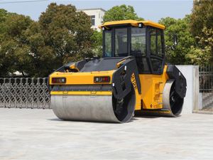 รถบดถนนโครงเหล็กเสริมแรง รุ่น 6212E ราคาโรงงาน ขายดี - Product Image 4