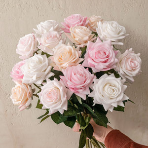 Rosa Artificial de Tacto Real, Regalo, Arreglos Florales de Larga Duración para Bodas, Ramo de Novia, Impermeable, Estilo Europeo - Product Image 1