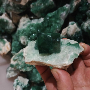 Cristal Natural de Fluorita Verde, Espécimen de Mina, <span class=keywords><strong>Mineral</strong></span> en Bruto, Adorno, Clúster <span class=keywords><strong>Mineral</strong></span>, Formas Geométricas, Decoración para Bodas y Cumpleaños, Venta al por Mayor - Product Image 6