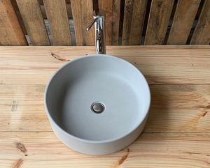Lavabo Cylindrique Moderne Minimaliste en Béton Gris Clair, Vasque à Poser pour Salle de Bain - Product Image 6