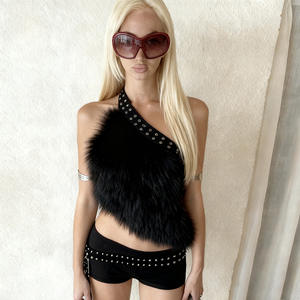 Nuovo <span class=keywords><strong>Sexy</strong></span> Completo Donna in Pelliccia con Borchie, Top Corto Irregolare e Pantaloncini, Set Due Pezzi Y2K <span class=keywords><strong>Sexy</strong></span> per Signore - Product Image 2