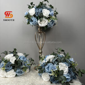 Décoration de centre de table de mariage élégante, petite boule de fleurs pour support de tige - Product Image 4