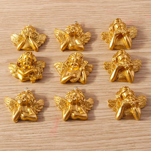 Weny, 10 piezas por paquete: Nuevo colgante de joyería mixta con diseño de violín dorado <span class=keywords><strong>y</strong></span> soporte para la barbilla - Product Image 1