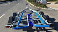 Remorque pour bateau en aluminium de 5,9 m avec authentification VIN, essieu tandem, capacité de charge de 1600 kg, vente chaude, taille adaptée aux bateaux de 5 m