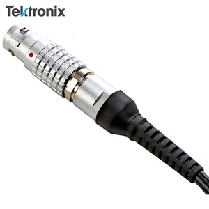 Sonda de Osciloscopio Tektronix TCP312A, Sonda de Corriente CA/CC de 100 MHz de Ancho de Banda, Uso Profesional - Product Image 1