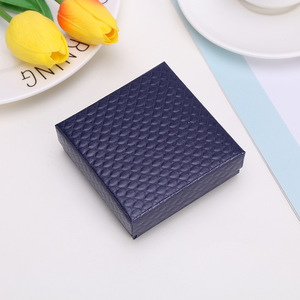 Caja de joyería cuadrada moderna al por mayor textura en relieve cubierta de cielo tierra embalaje de cartón de moda para collares anillos regalo - Product Image 3