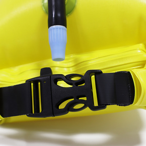 Khả năng hiển thị cao <span class=keywords><strong>PVC</strong></span> ngoài trời <span class=keywords><strong>Inflatable</strong></span> không thấm nước khô túi Tow <span class=keywords><strong>Float</strong></span> mở nước bơi phao cho an toàn bơi Đào Tạo - Product Image 6