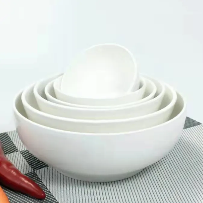 Set di insalatiere in porcellana da 5 pollici di Design antiscivolo ciotola di riso in porcellana all'ingrosso ciotola da 6 pollici in porcellana bianca da 7 pollici