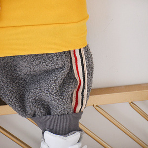 Ropa de Otoño para Bebés, Conjunto Deportivo Unisex para Niños, Camiseta con Bolsillo y Pantalones, Conjuntos de China - Product Image 5