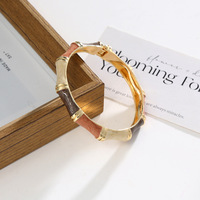 Modearmband van bamboe met knoopdesign, verguld, bamboe armbanden van gekleurd geglazuurd metaal, Valentijnsdag cadeau