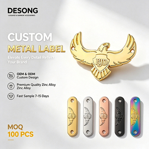 Etiquetas Metálicas Personalizadas para Ropa, Etiqueta con Logotipo en Relieve, Insignia Cosida para Prendas, Placa de Marca para Accesorios de Vestimenta - Product Image 1
