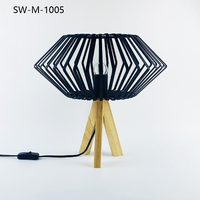 Lampe de table en bois moderne personnalisée 220V pour petit restaurant, lampe de chevet LED avec lumière LED de bureau