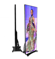 Totem publicitaire mobile à roulettes LED, étanche et anti-rayures, pour affichage numérique en centre commercial, pour les vêtements et les cosmétiques