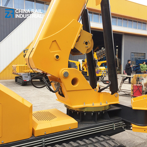 La gru cingolata da 8 tonnellate è disponibile nella versione spider crane con cestello, rendendo IT la scelta ideale per operazioni ad alta quota. - Product Image 3