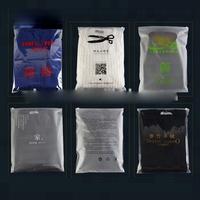 Nouvel emballage en plastique Logo personnalisé sac à fermeture éclair en plastique givré mat pour vêtement t-shirt maillots de bain vêtements