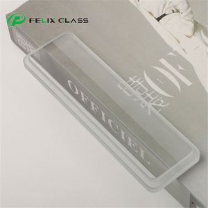 Custom Manufacturer's Solid Structure Customized Tempered Glass <b>Stepped</b> Rectangle Design for Outdoor Industrial <b>Lighting</b> Usage - Product Image 3