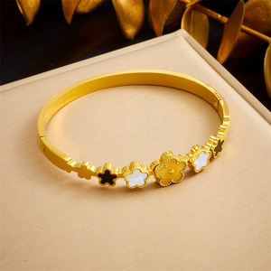 European American Style Plum Blossom Shell Bracelet Gold Steel Color Unisex Fashion Jewelry Gift - Product Image 2