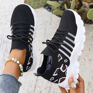 Nuove <span class=keywords><strong>Sneakers</strong></span> Versatili da Donna, Scarpe con <span class=keywords><strong>Tacco</strong></span> <span class=keywords><strong>Alto</strong></span> di Grande Taglia, Suola Spessa, Traspiranti, Design Casual in Tessuto Fly-Woven per Camminare - Product Image 3
