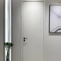 Porte écologique en bois massif moderne de haute qualité avec finition à transfert thermique pour hôtel, hôpital, école