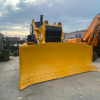 Bouteur sur chenilles d'occasion SD32, moteur 235 kW 320 CV, 34 tonnes, lame de 10 m³, peinture d'origine, machine de terrassement lourde